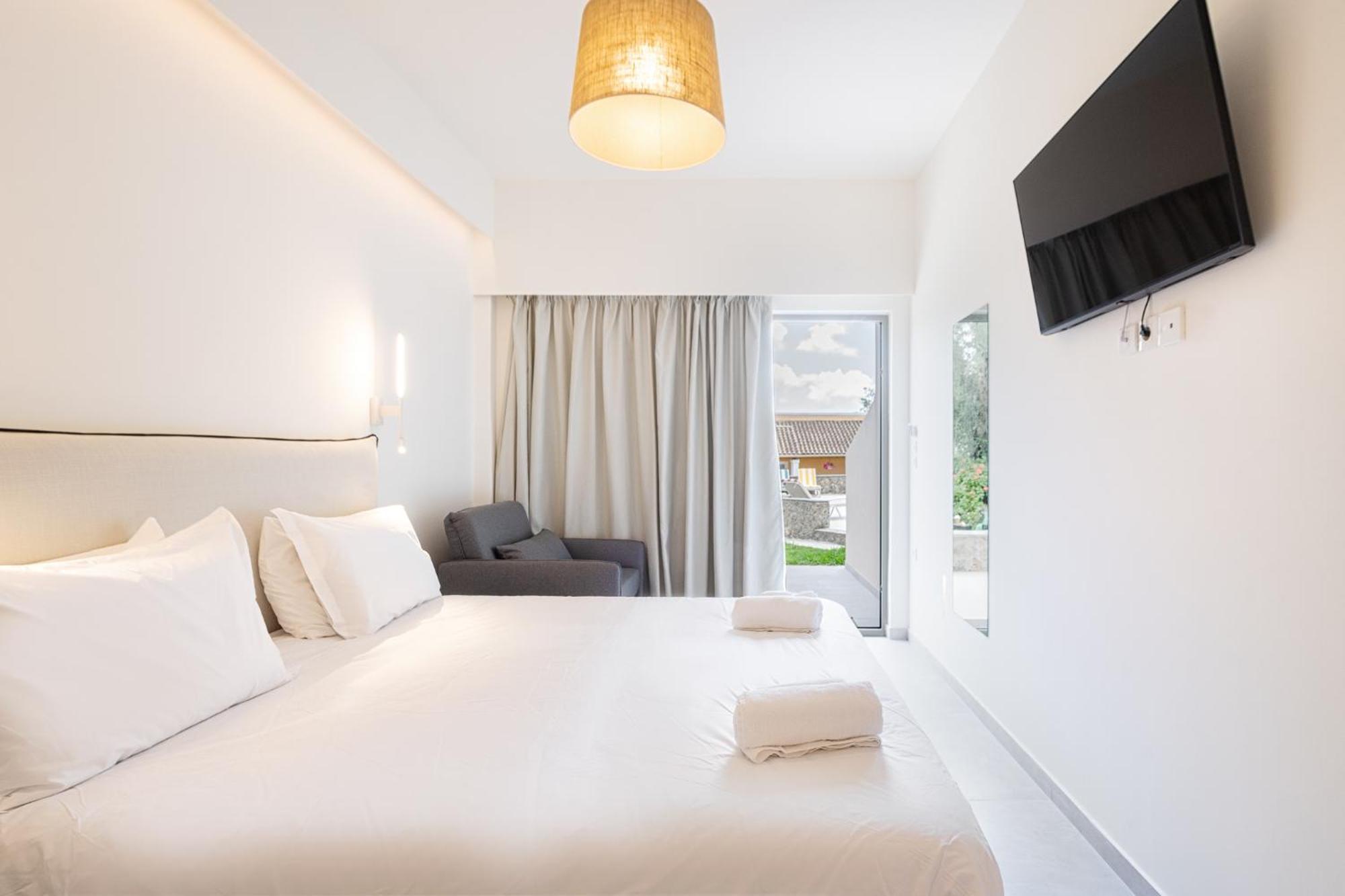 Little Corfu Aparthotel Dassia  Ngoại thất bức ảnh